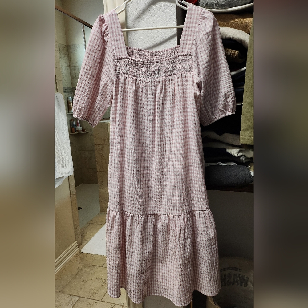 Gingham Dress With Puff Sleeves NWT